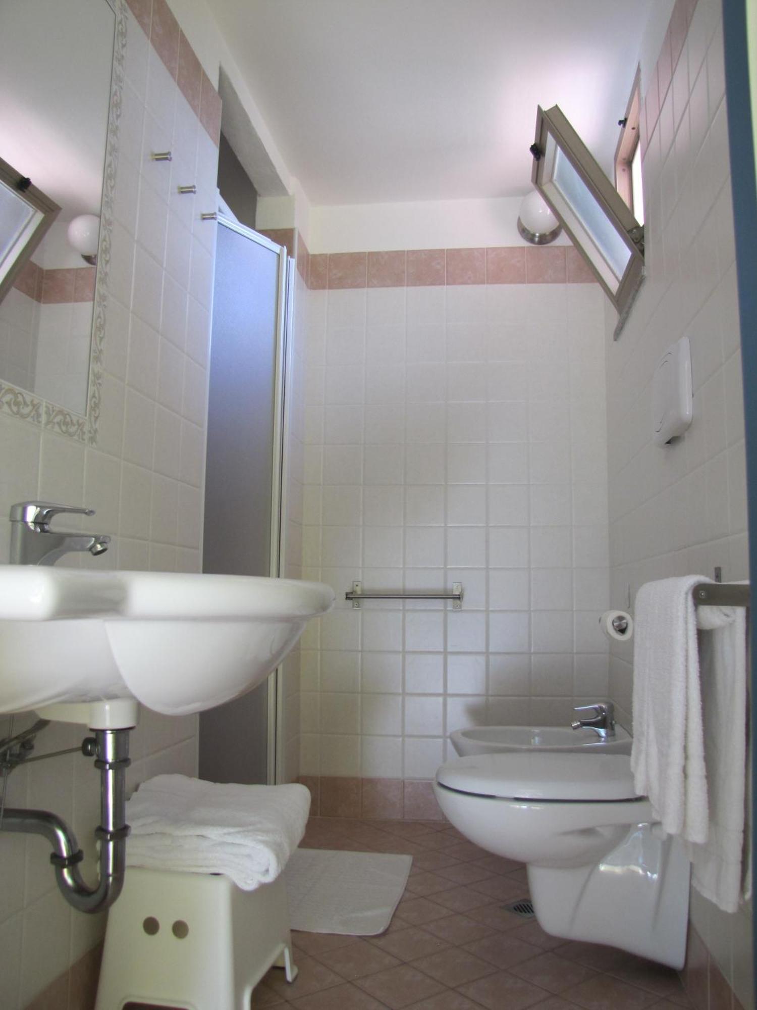 Hotel Etna - Nuova Gestione Romagnola All-Inclusive Spiaggia Parcheggio Риччоне Екстер'єр фото