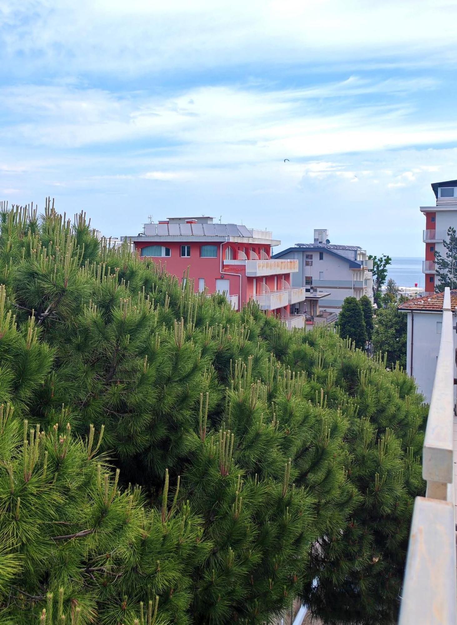Hotel Etna - Nuova Gestione Romagnola All-Inclusive Spiaggia Parcheggio Риччоне Екстер'єр фото
